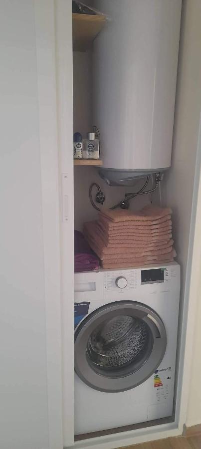 Pliska Apartment モンタナ エクステリア 写真