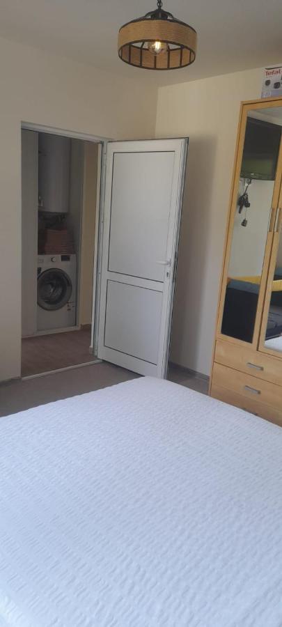 Pliska Apartment モンタナ エクステリア 写真