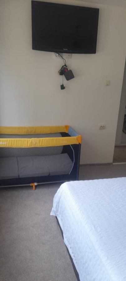 Pliska Apartment モンタナ エクステリア 写真